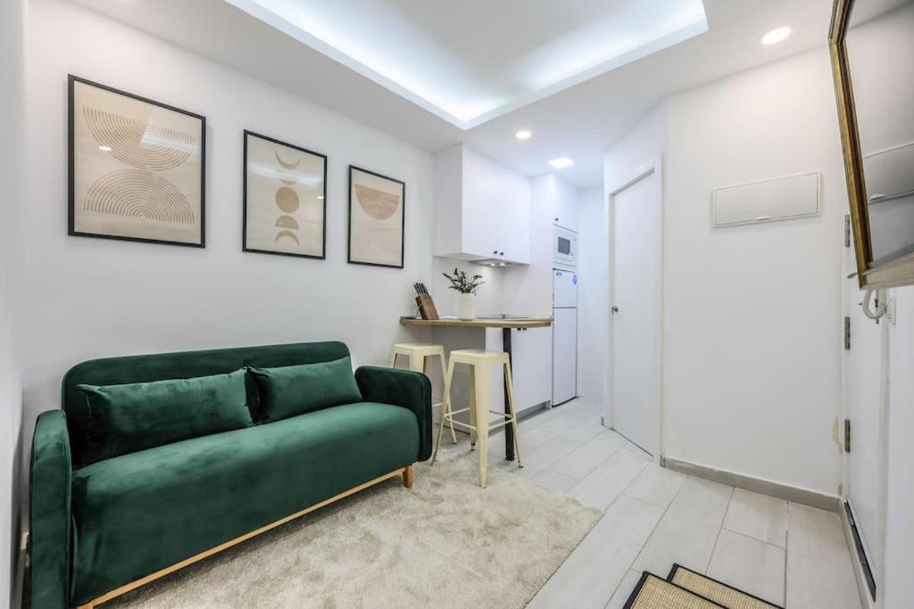 Luxe Apartment In Tetuan Мадрид Екстериор снимка