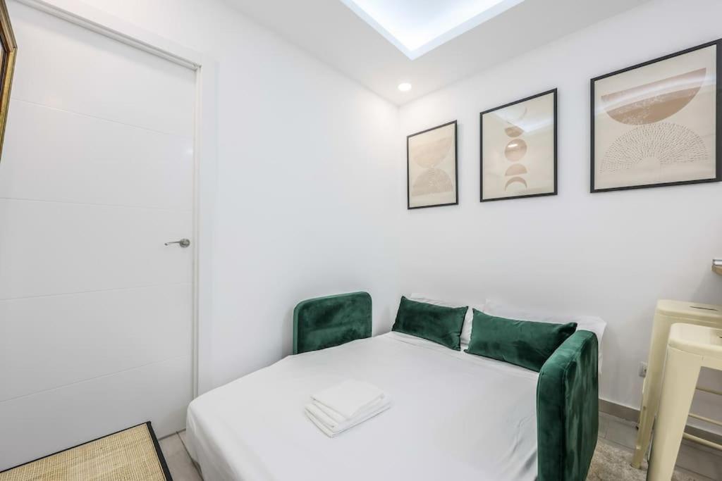 Luxe Apartment In Tetuan Мадрид Екстериор снимка